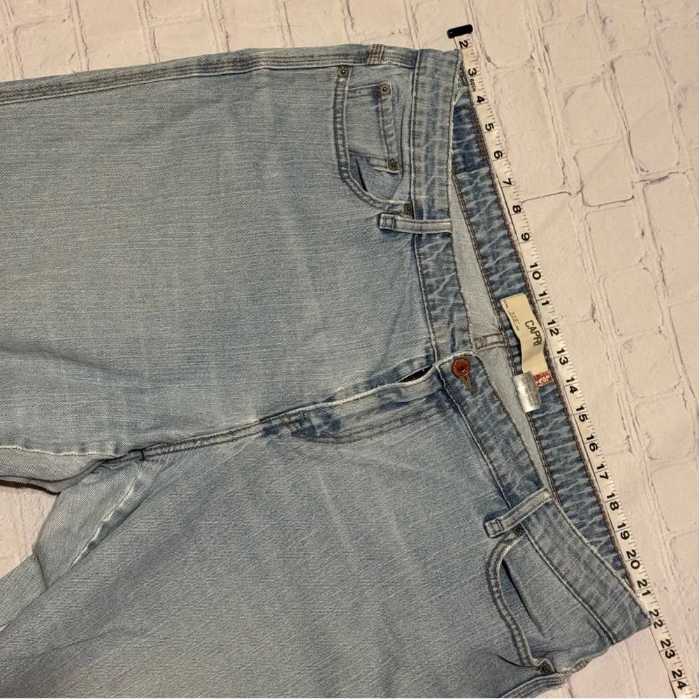 Levi’s 515 Capri Light Blue lightly distressed Denim jeans Women’s Plus size 40 - Picture 9 of 15